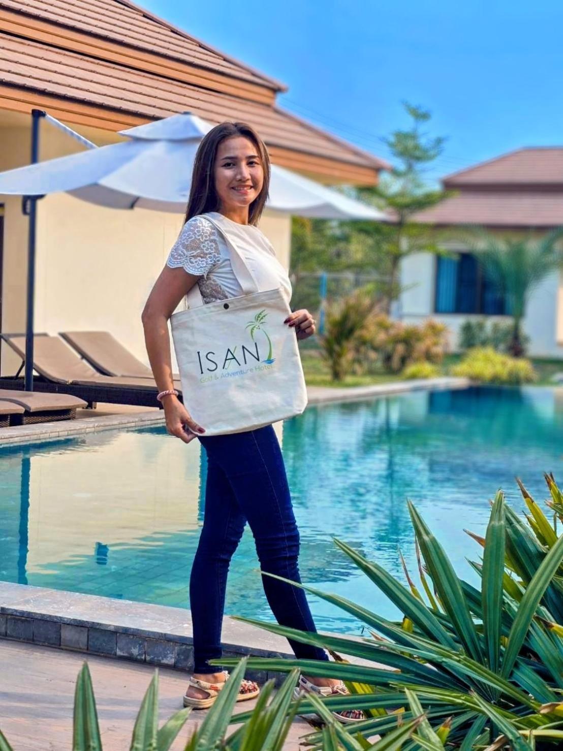 Isan Golf & Adventure Hotel Udon Thani Eksteriør billede